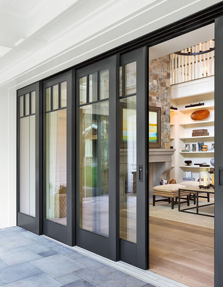 The beauty of curves: Bay & Bow windows