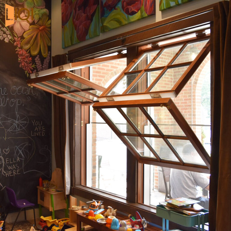 Living space magician: Folding windows